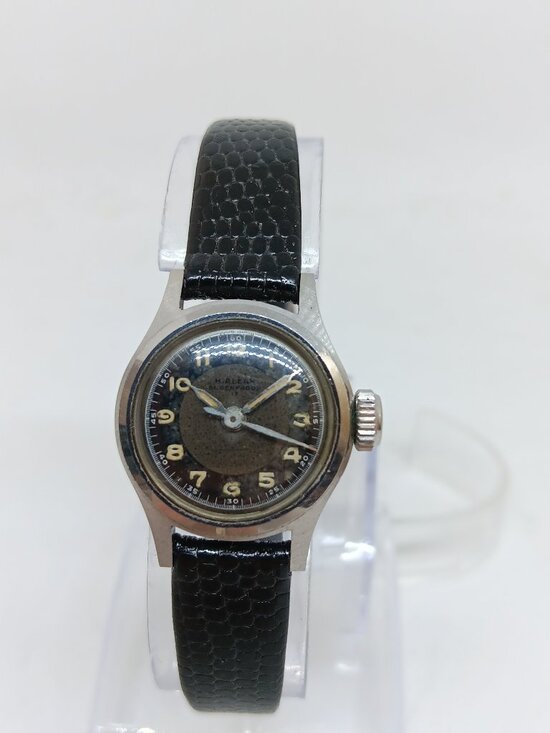 VINTAGE Hialeah Women\'s 22mm Manual Wind 17 Jewel Shockproof Swiss Watch main image 11